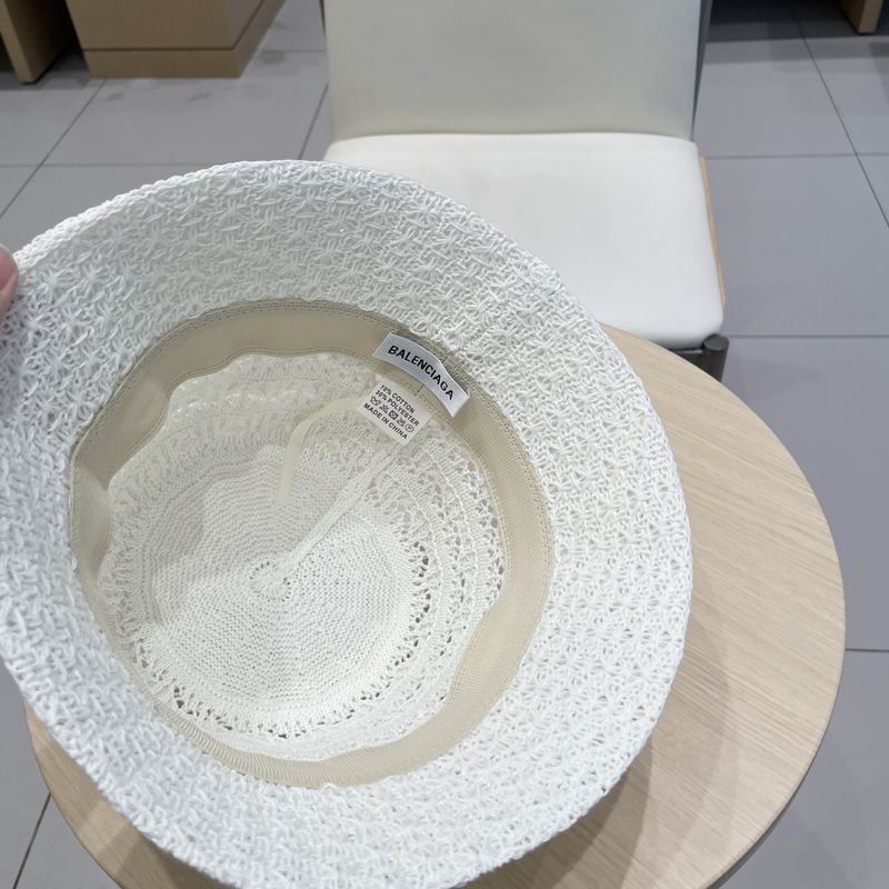 Balenciaga top hat (74)