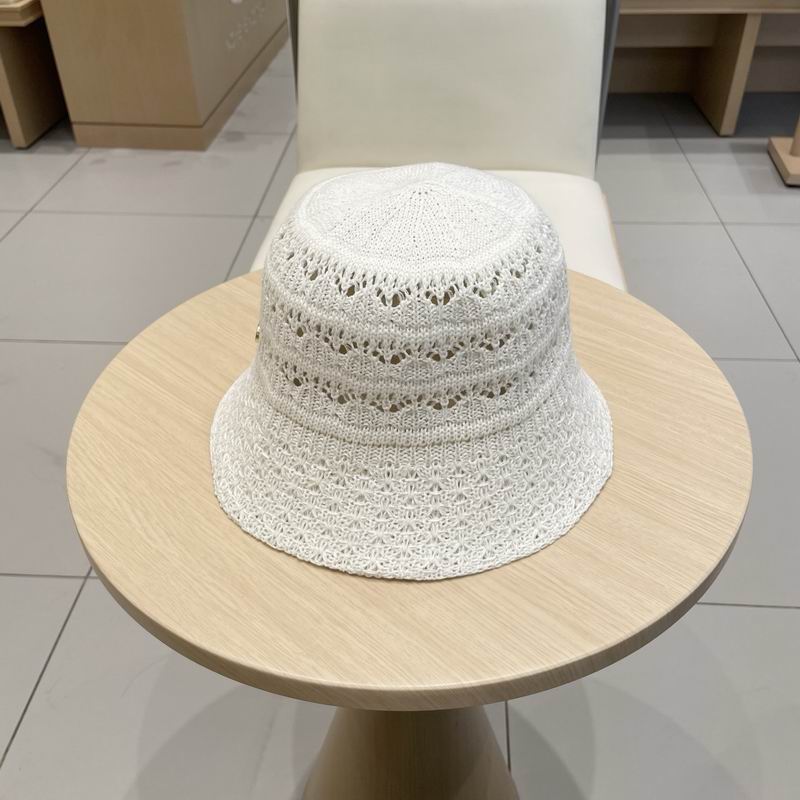 Balenciaga top hat (81)