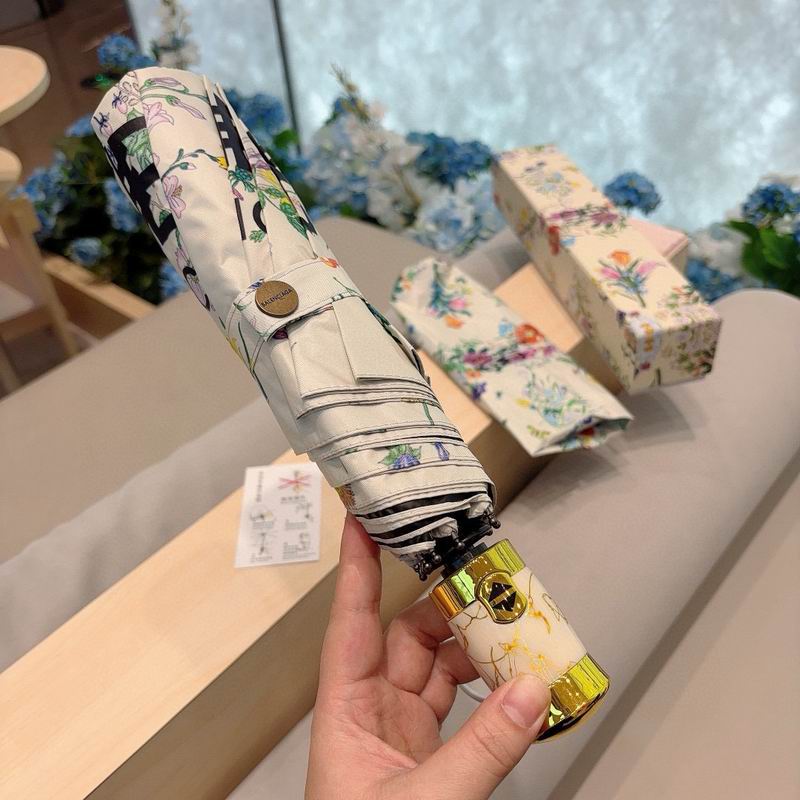 Balenciaga umbrella (11)