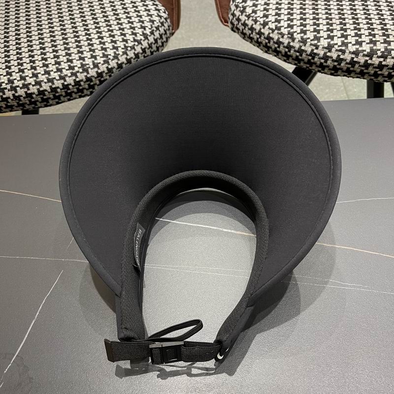 Balenciaga visor (15)