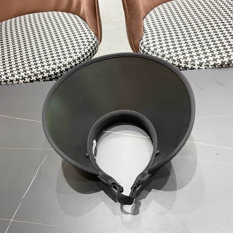 Balenciaga visor (36)