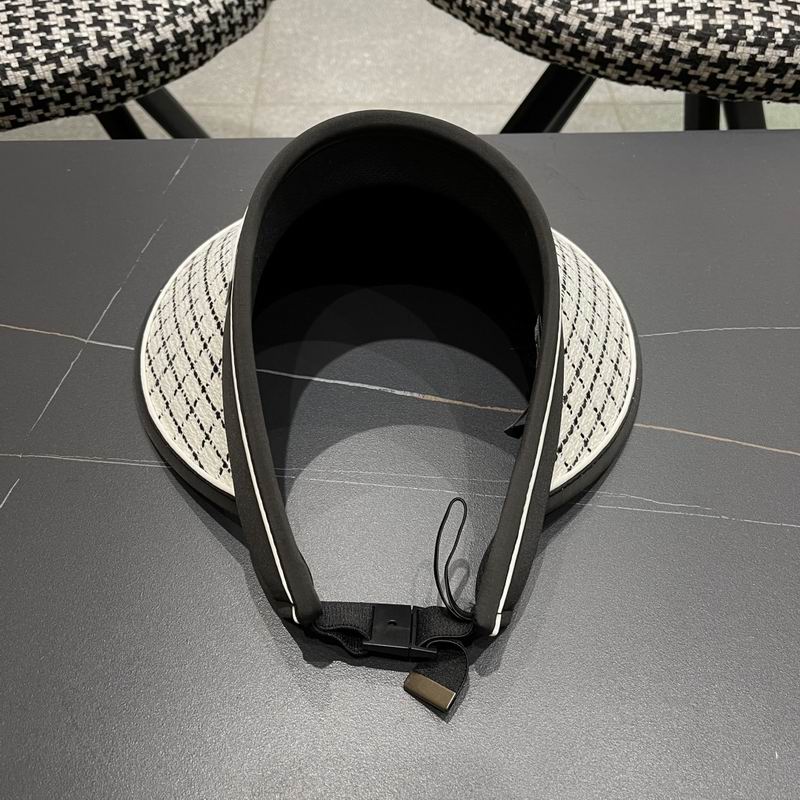 Balenciaga visor (7)