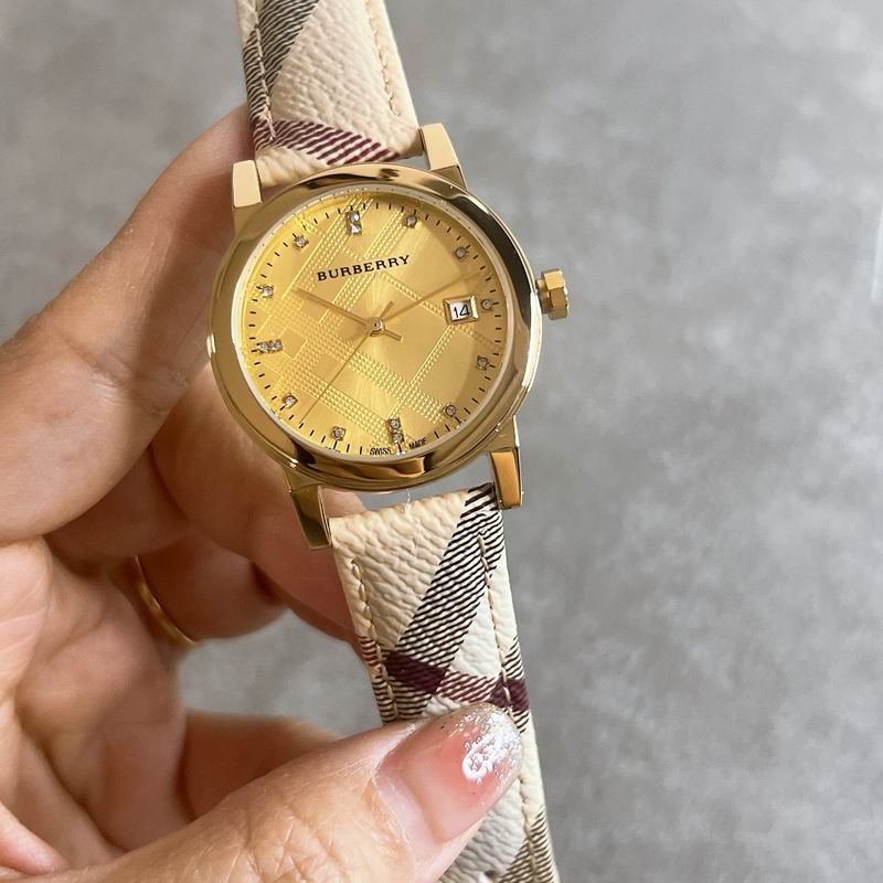 Burberry 34mm 19 (18)