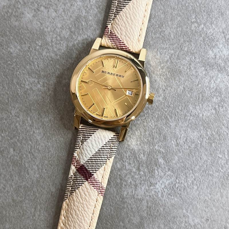 Burberry 34mm 19 (6)