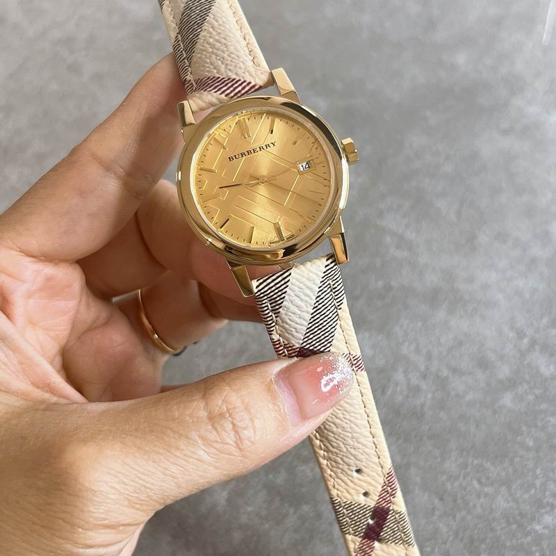 Burberry 34mm 19 (9)