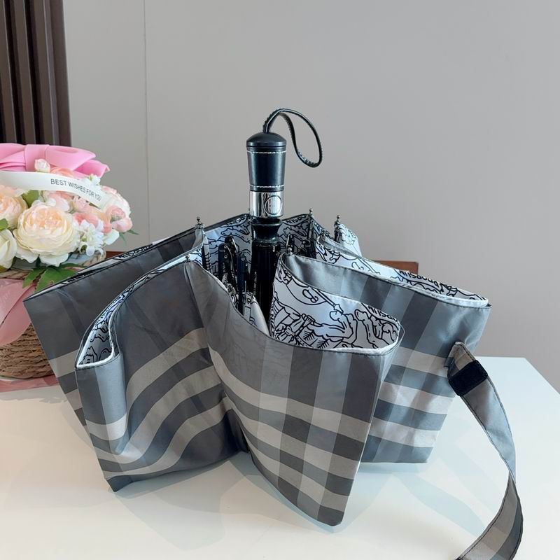 Burberry Umbrella (95)