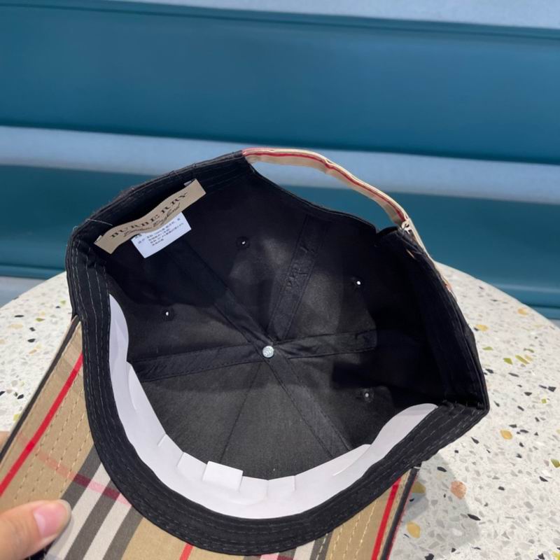 Burberry cap (4)