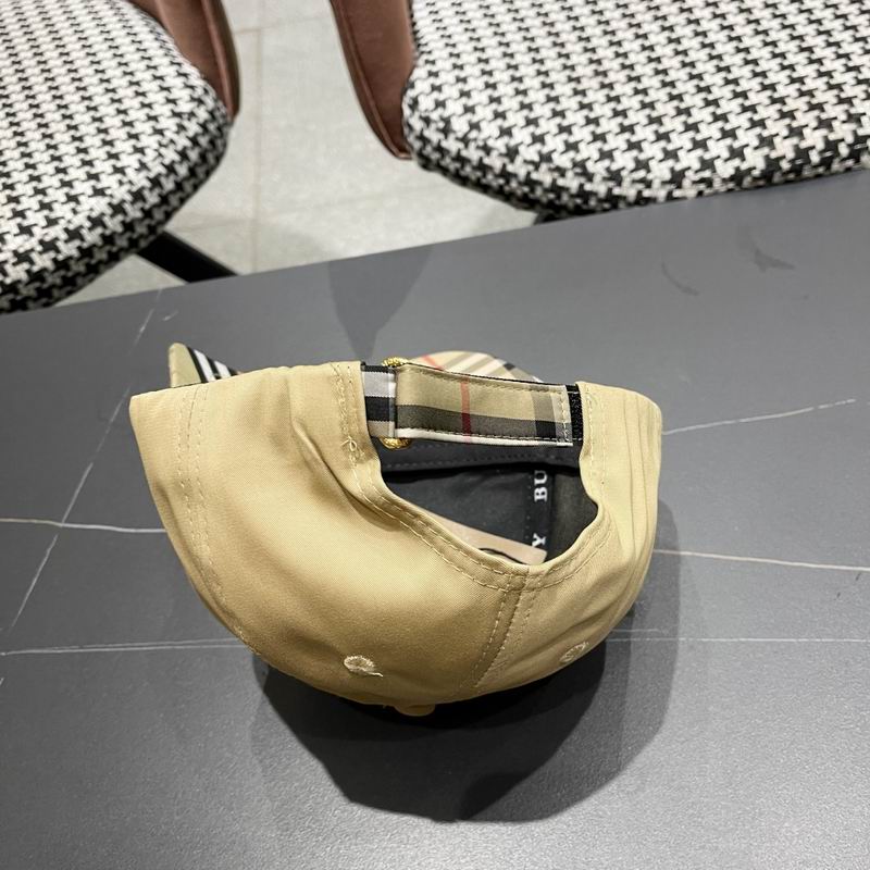 Burberry cap (82)