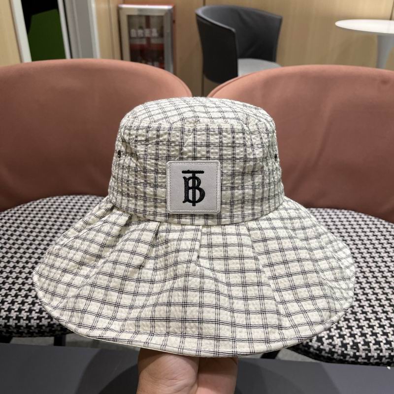Burberry hat (5)