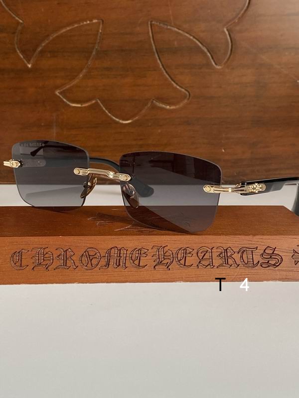 CHROME HEART 051520 57-21-151 d01