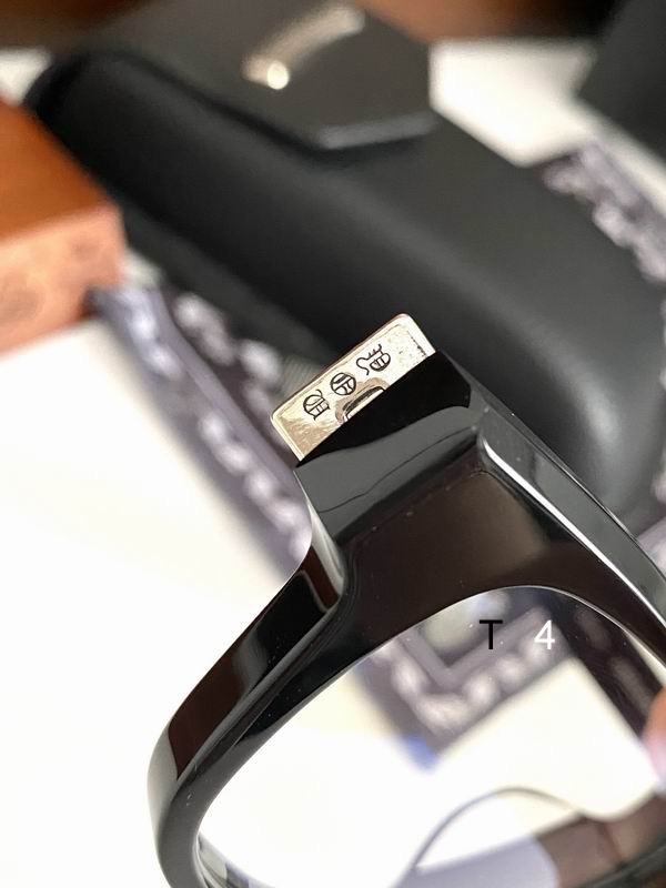 CHROME HEART NAIRE 54-19-152 d05