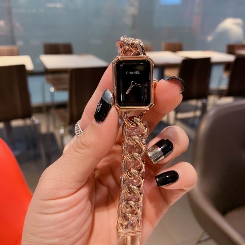 Chanel 21X26mm 10 (4)