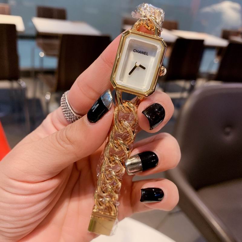 Chanel 21X26mm 10 (7)