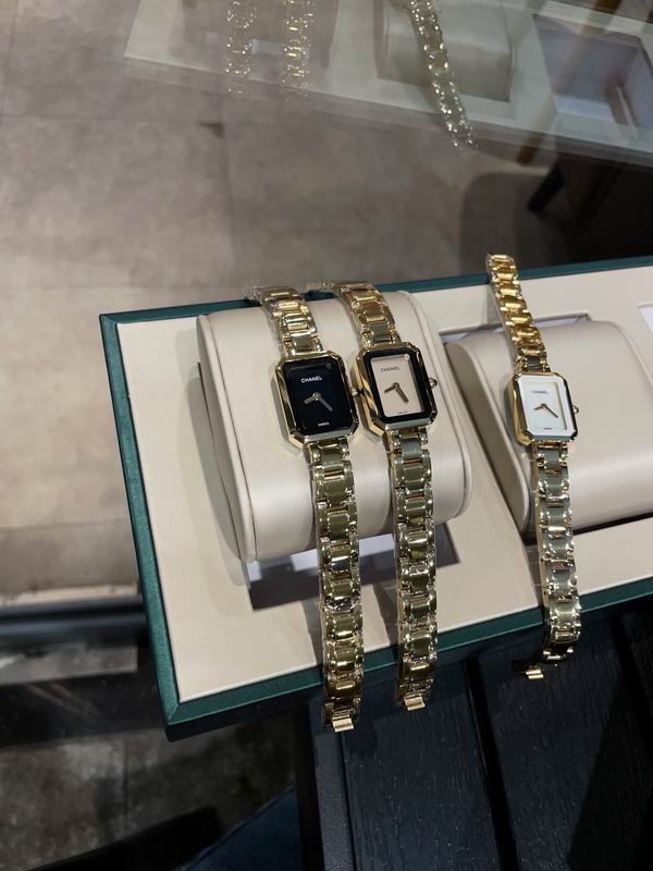 Chanel 21X26mm 16 (8)