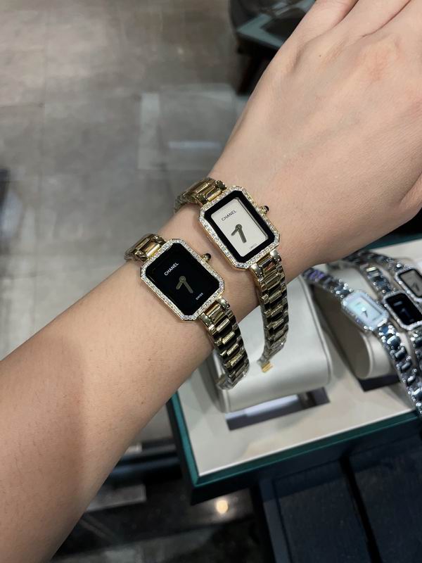 Chanel 21X26mm 17 (2)