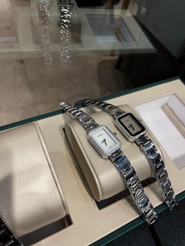 Chanel 21X26mm 17 (4)