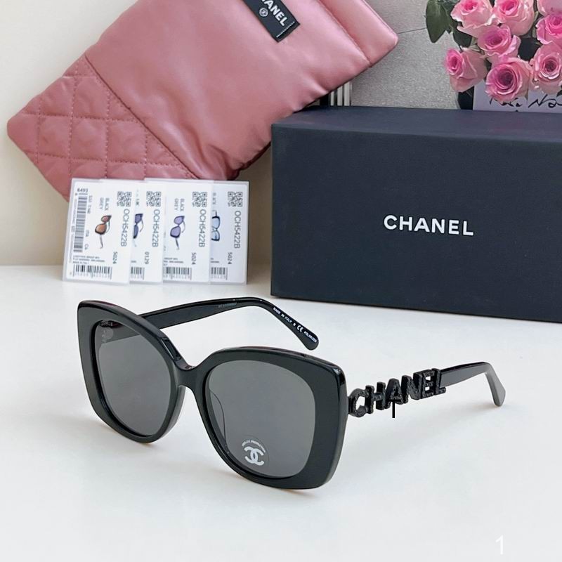 Chanel CH5422 53 17-145 a01