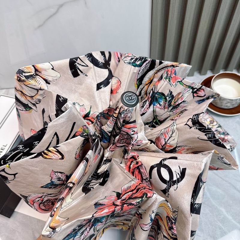 Chanel Umbrella (40)