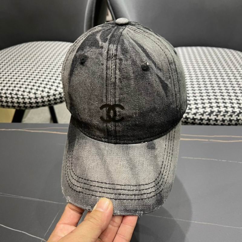 Chanel cap (102)