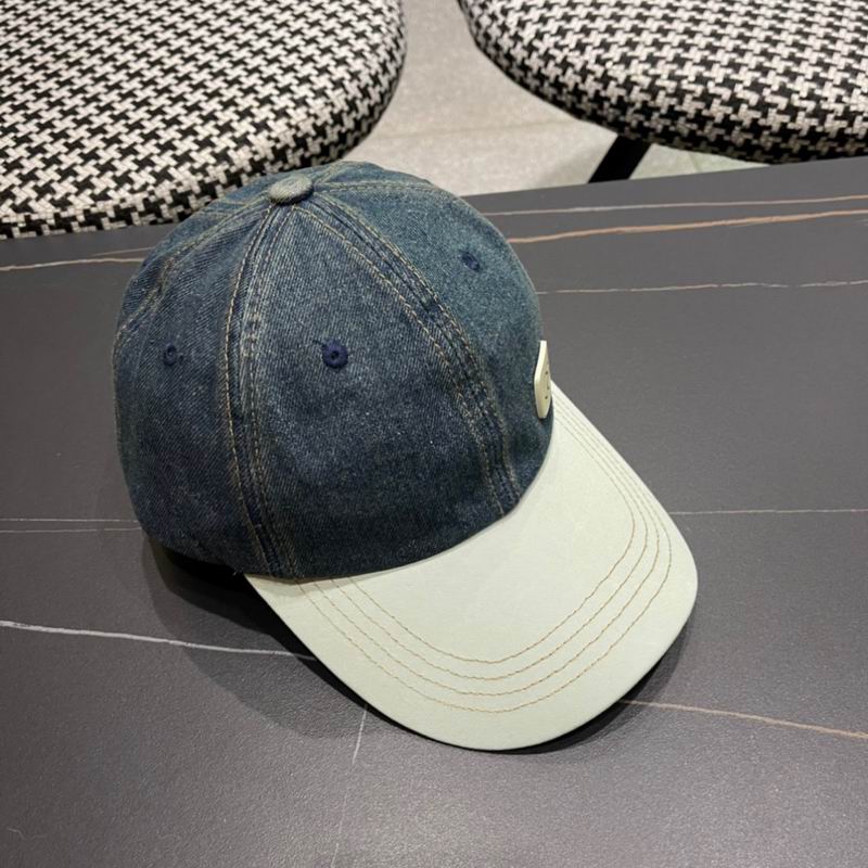 Chanel cap (103)