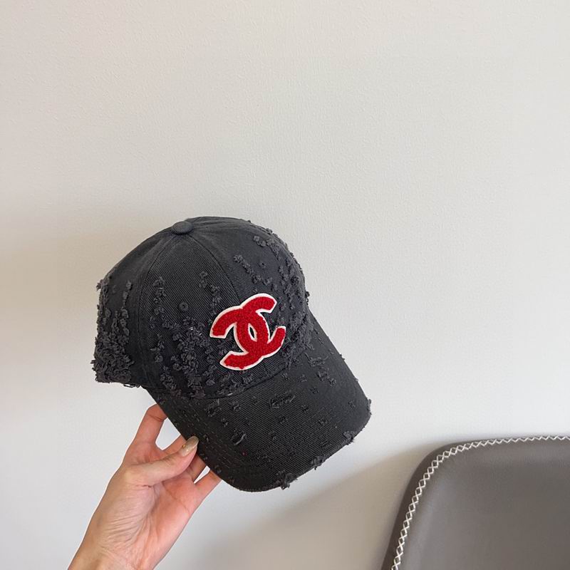Chanel cap (159)