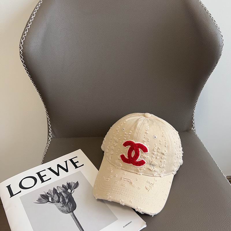 Chanel cap (171)