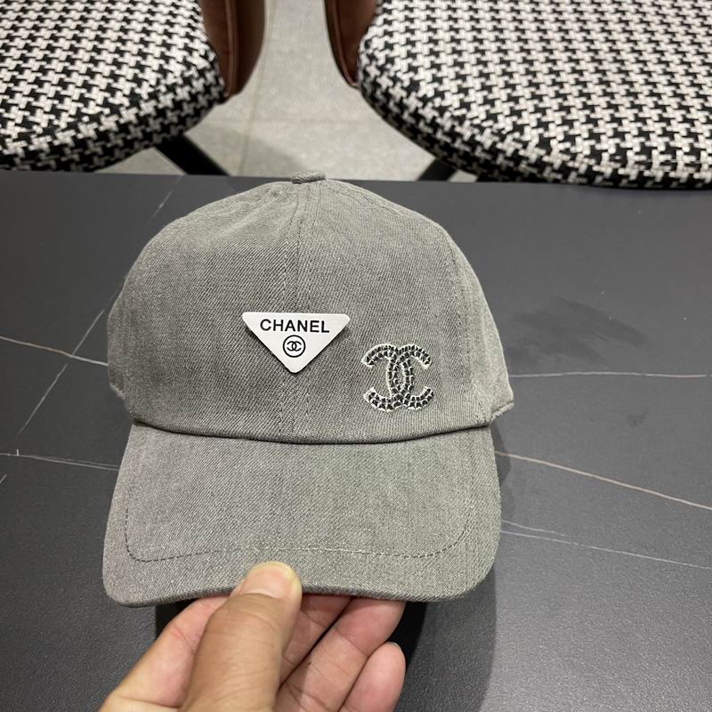 Chanel cap (172)