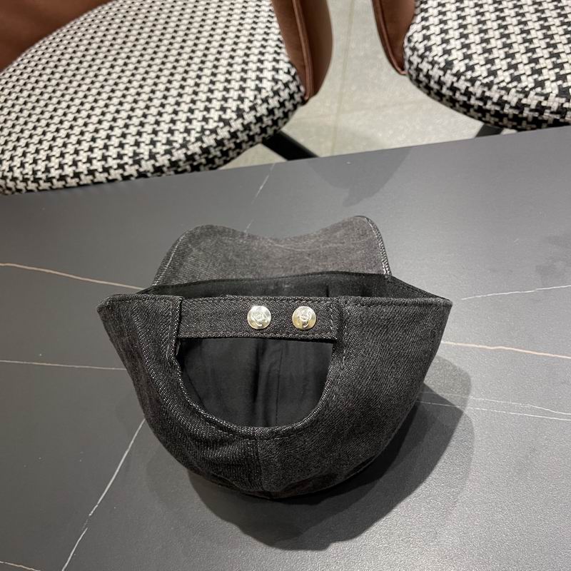 Chanel cap (178)
