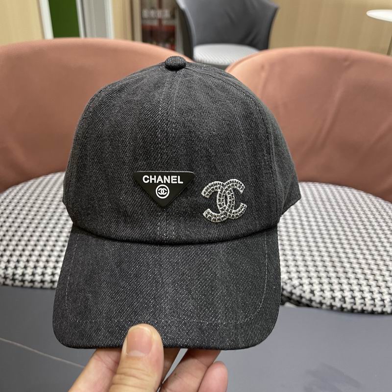 Chanel cap (182)