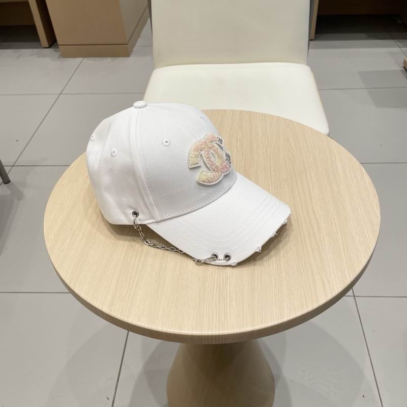 Chanel cap (204)