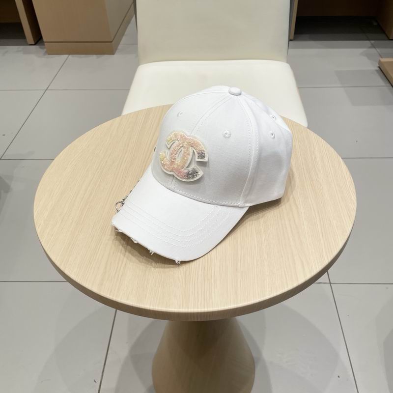 Chanel cap (205)