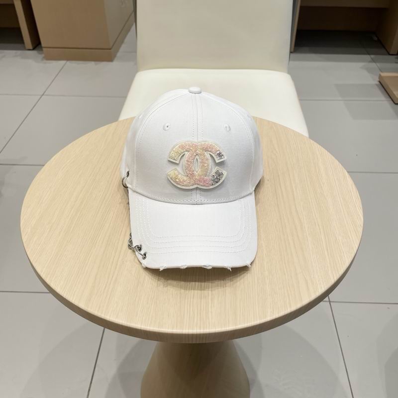 Chanel cap (206)