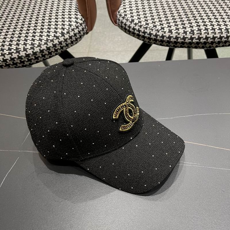 Chanel cap (213)
