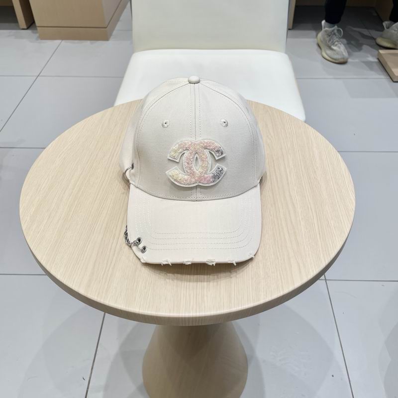Chanel cap (221)