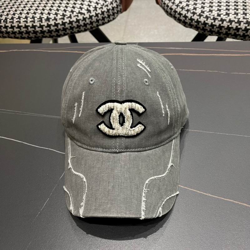 Chanel cap (280)