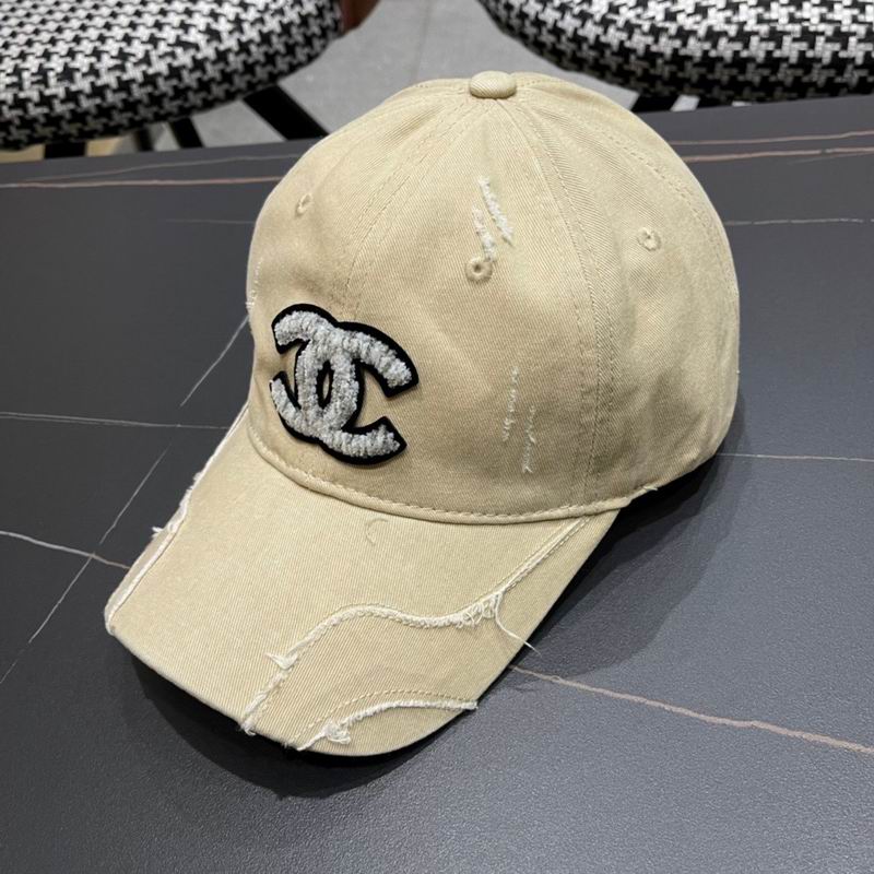 Chanel cap (303)