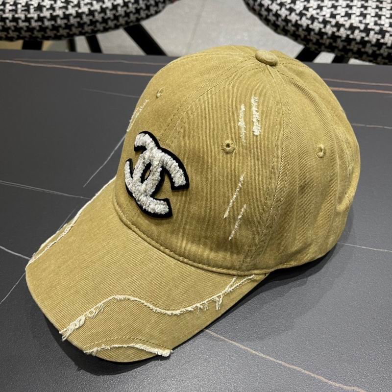 Chanel cap (314)
