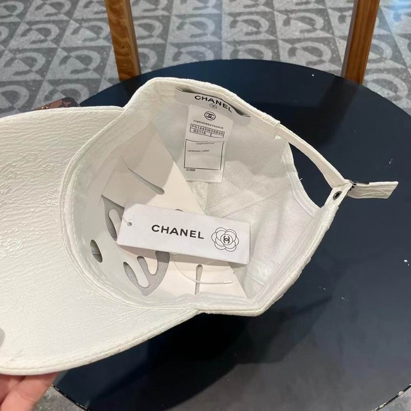 Chanel cap (316)