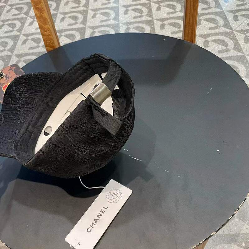 Chanel cap (326)