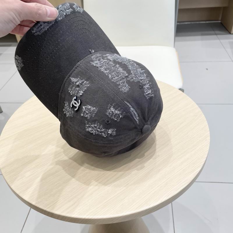 Chanel cap (56)