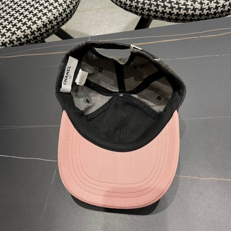 Chanel cap (75)