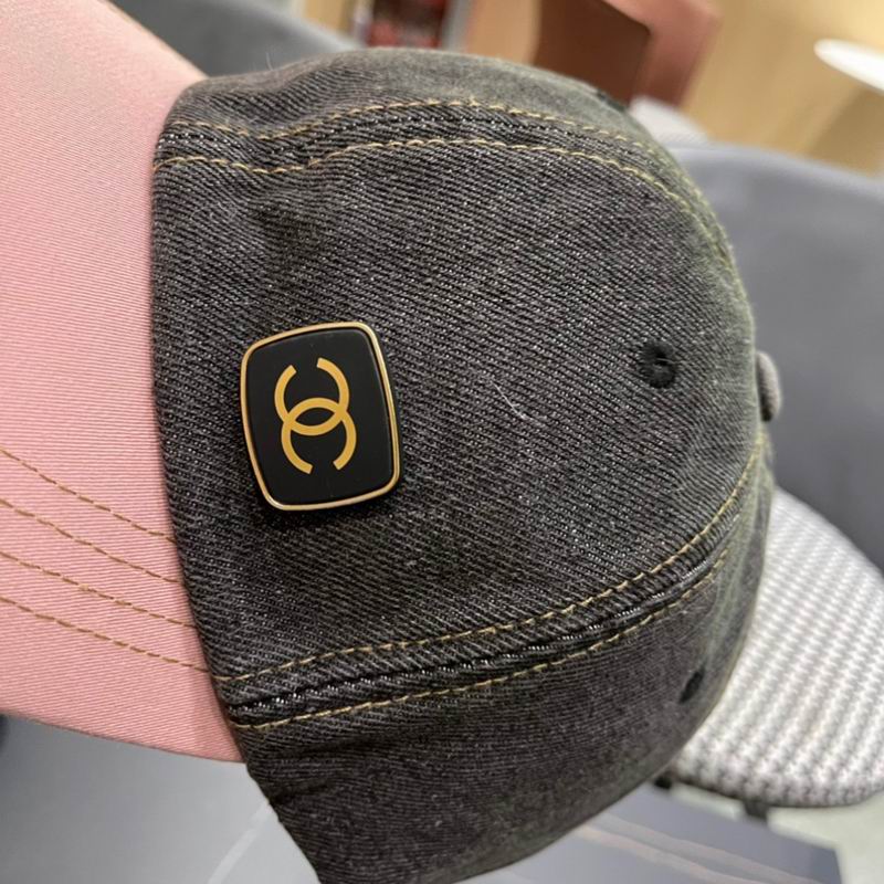 Chanel cap (78)