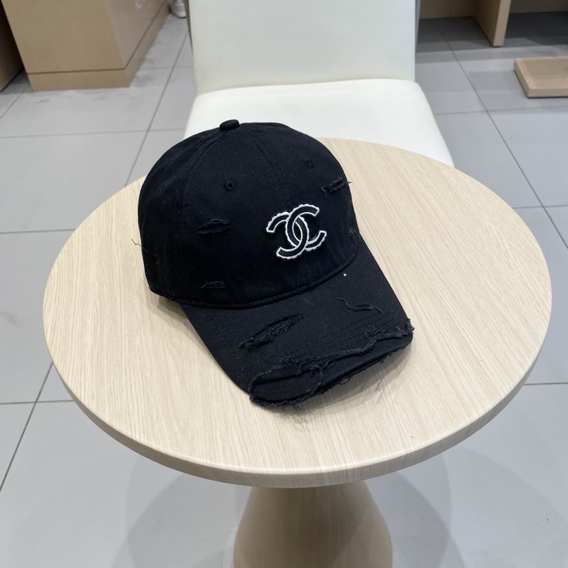 Chanel cap (95)