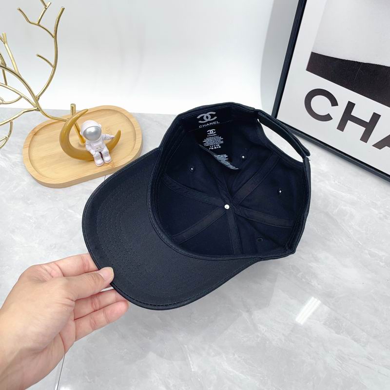 Chanel cap dx (64)
