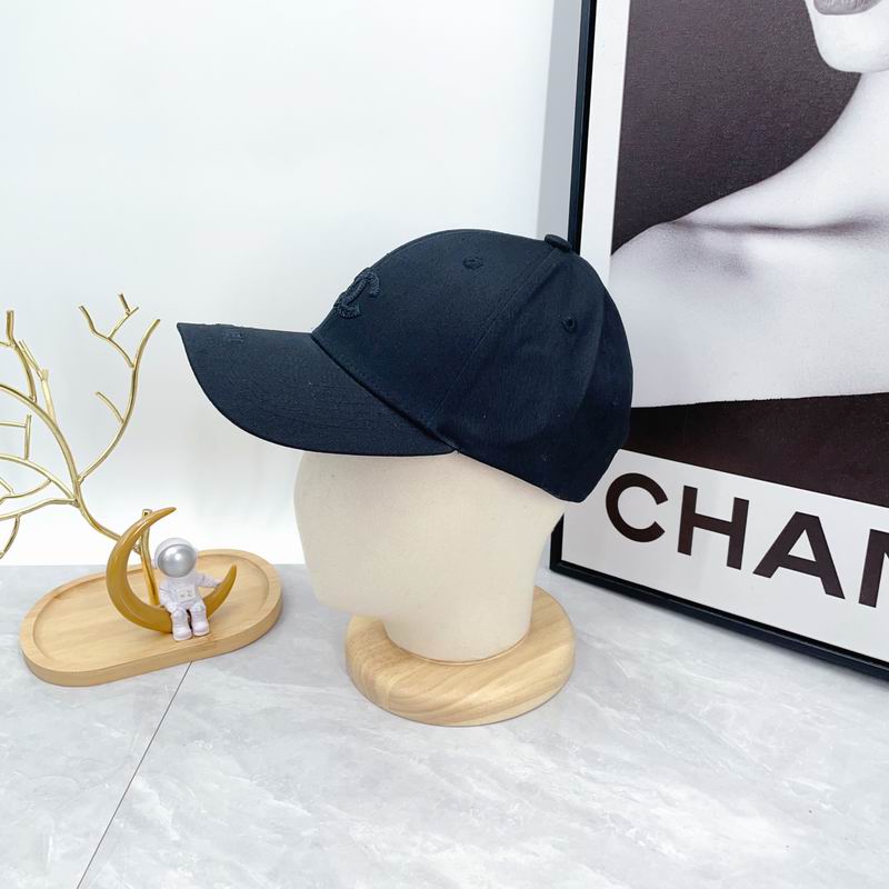 Chanel cap dx (69)