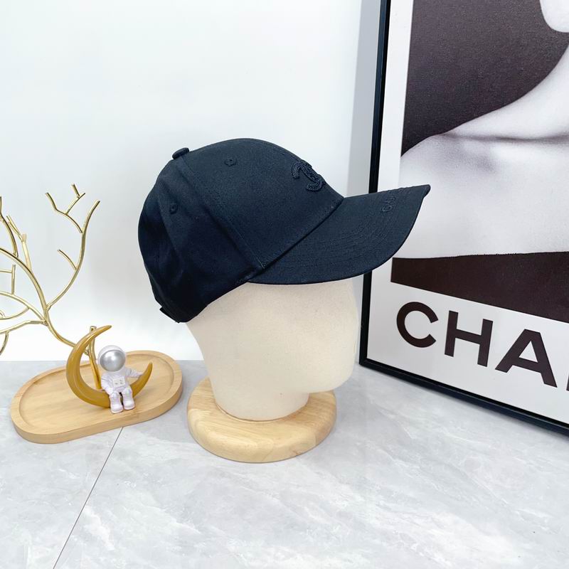 Chanel cap dx (70)