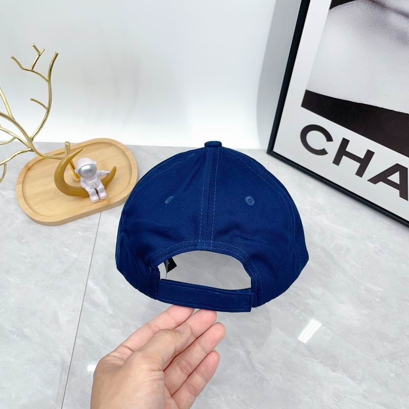 Chanel cap dx (83)