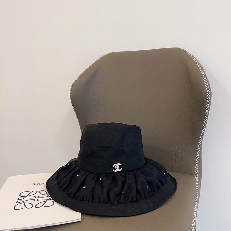 Chanel hat (414)