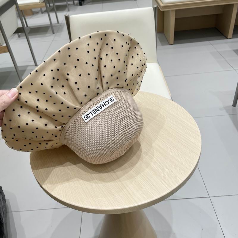 Chanel hat (428)