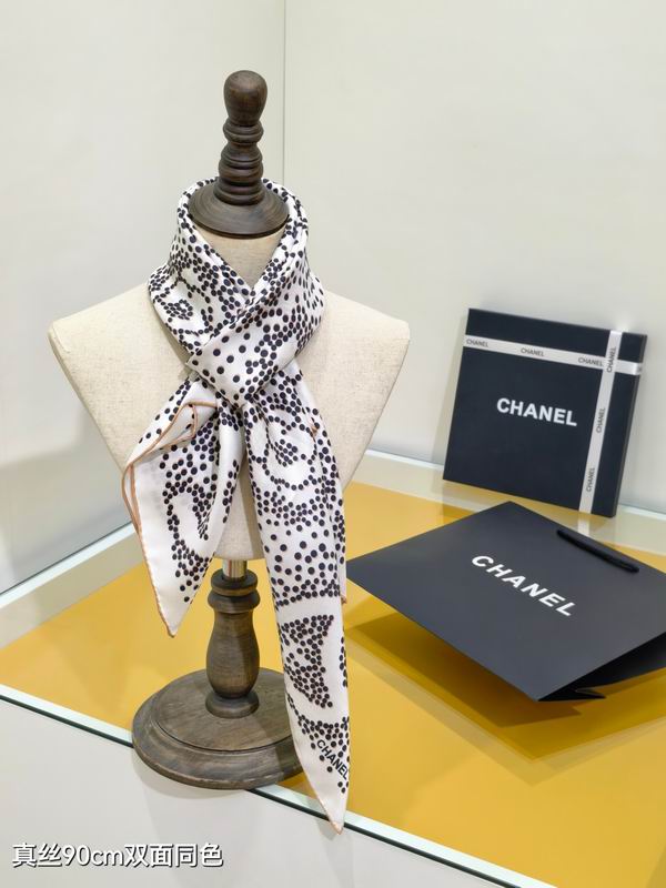 Chanel silk Scarf 90X90cm E158 (2)